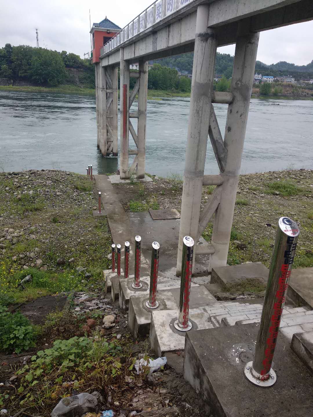 定制各種水尺，不銹鋼圓柱水尺